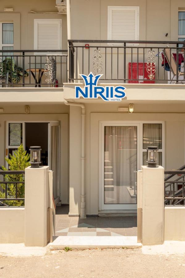 Niriis Hotel Kato Daratso Exterior photo